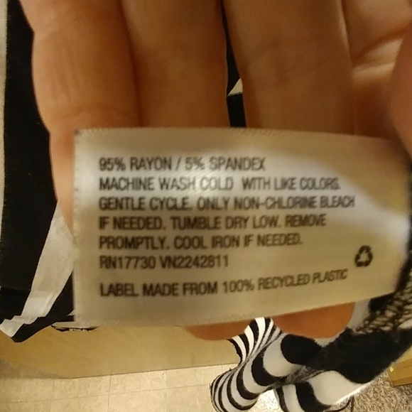 Pure Energy skirt size X (see measurements) - Picture 4 of 8